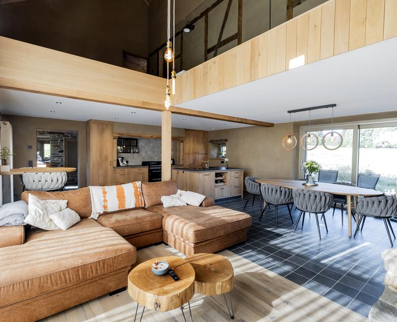 Moderne Küche im schicken Landhausstil FR